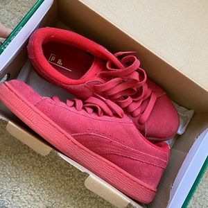 red pumas